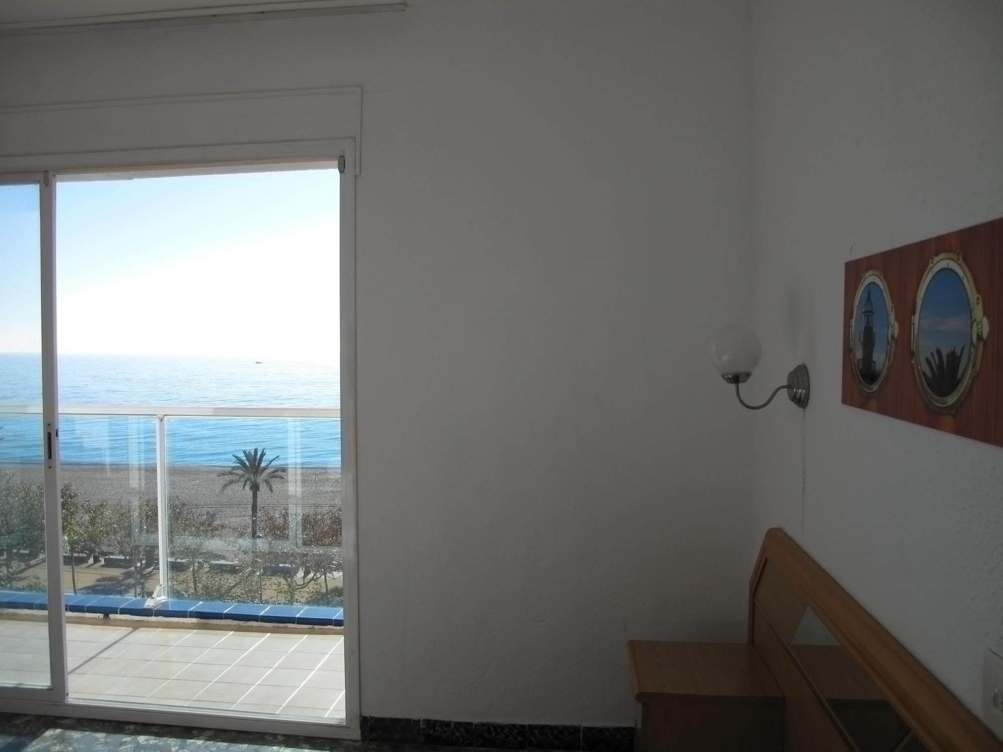 Hotel Fragata Calella Eksteriør billede